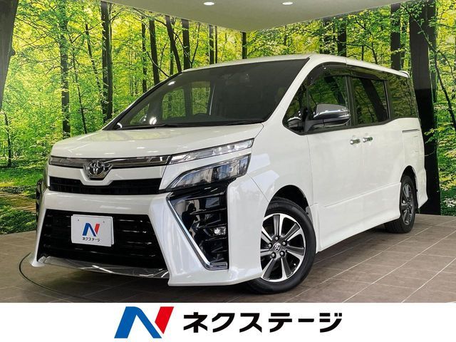 TOYOTA / VOXY