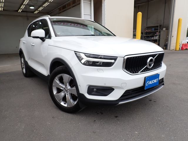 VOLVO / VOLVO XC40