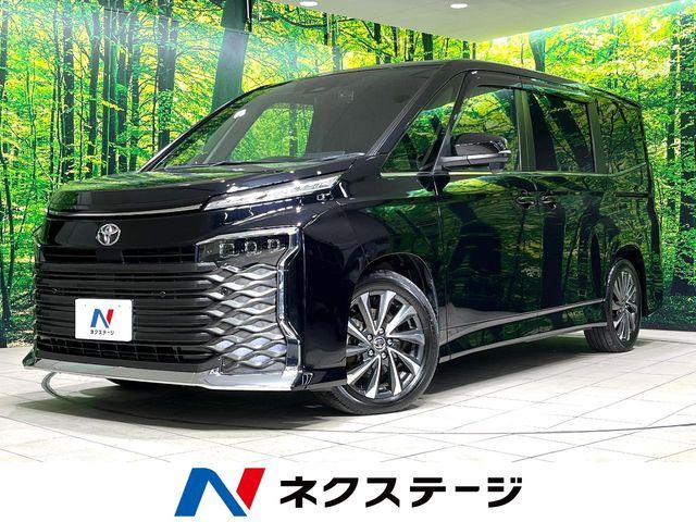 TOYOTA / VOXY