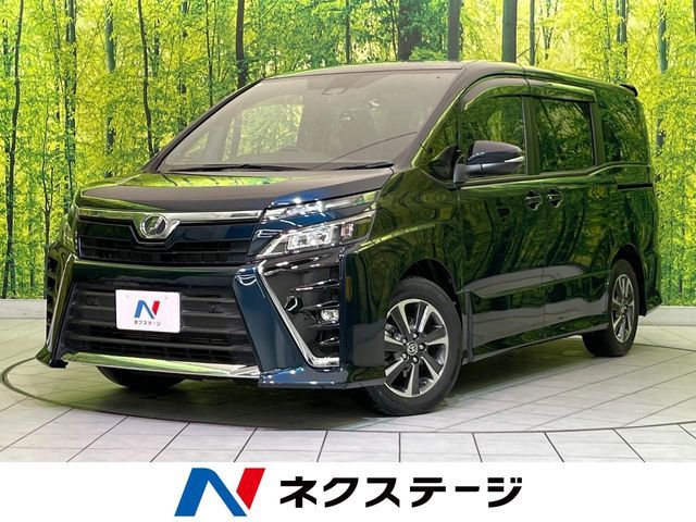 TOYOTA / VOXY