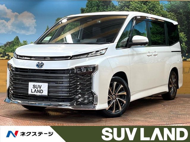 TOYOTA / VOXY HYBRID