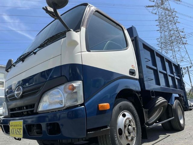 HINO / DUTRO