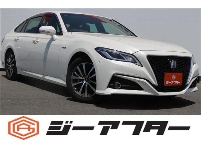 TOYOTA / CROWN sedan hybrid