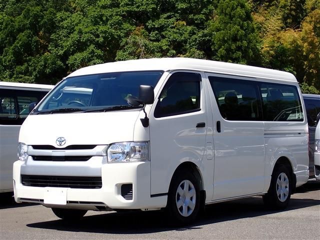 TOYOTA / HIACE wagon