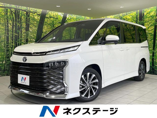 TOYOTA / VOXY