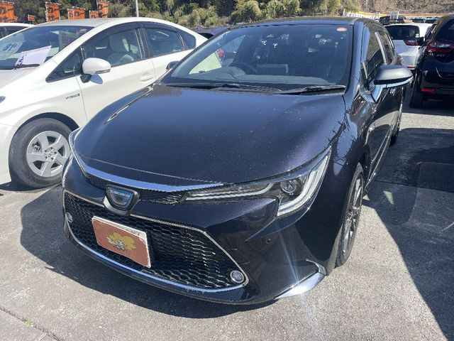 TOYOTA / COROLLA TOURING HYBRID