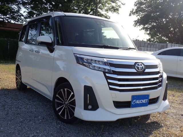 TOYOTA / ROOMY