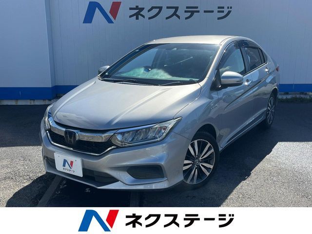 Japanese used car Ref# 1582337 HONDA / GRACE HYBRID