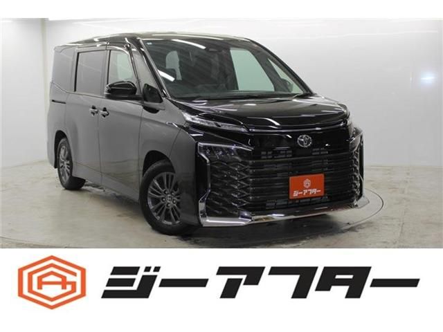 TOYOTA / VOXY