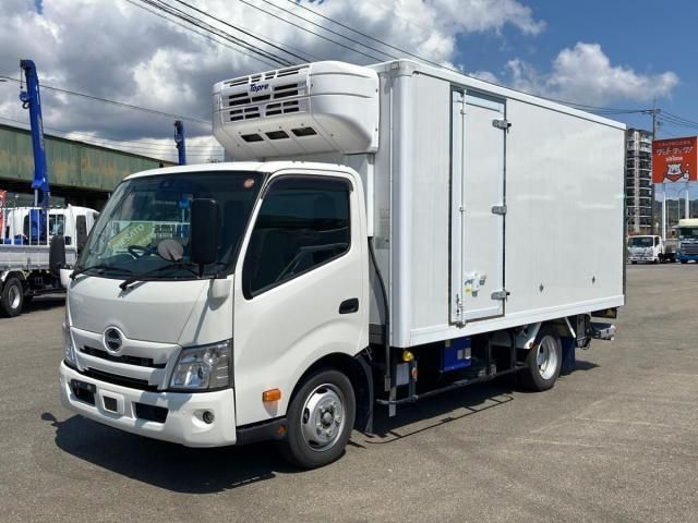 HINO / DUTRO