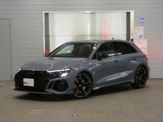 AUDI / AUDI RS3 SPORTBACK