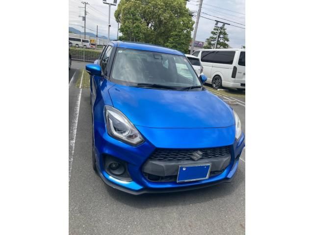 Japanese used car Ref# 1582596 SUZUKI / SWIFT