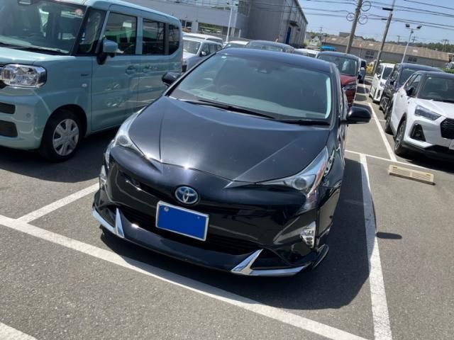 TOYOTA / PRIUS