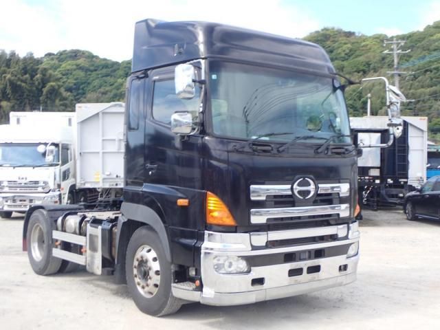 Japanese used car Ref# 1582850 HINO / PROFIA