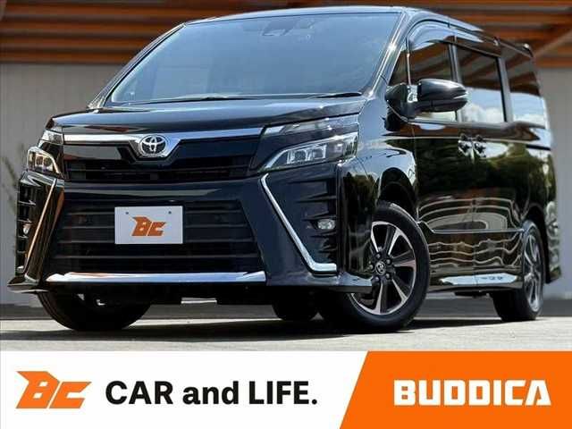 TOYOTA / VOXY