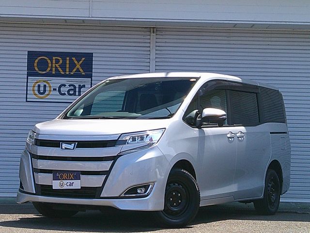 TOYOTA / NOAH 4WD