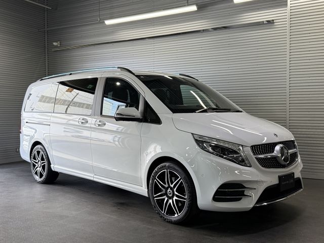 MERCEDES BENZ / MERCEDES BENZ V class