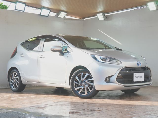 TOYOTA / AQUA