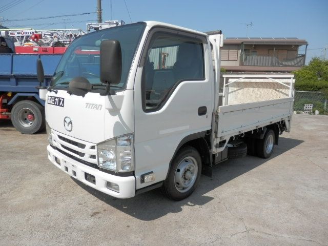 Japanese used car Ref# 1583063 MAZDA / TITAN
