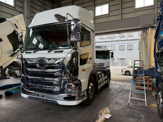 HINO / PROFIA