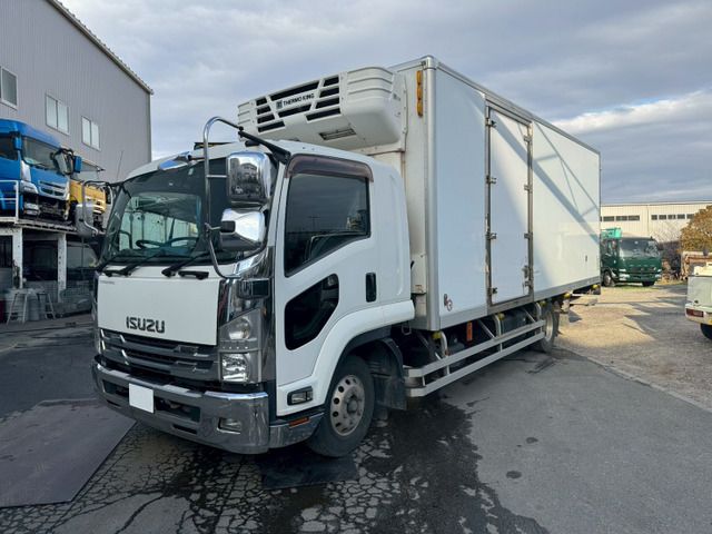 Japanese used car Ref# 1583076 ISUZU / フォワード