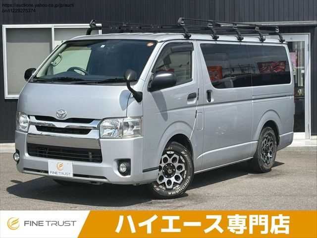 TOYOTA / HIACE van 2WD