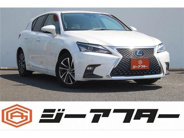 TOYOTA / LEXUS CT200h