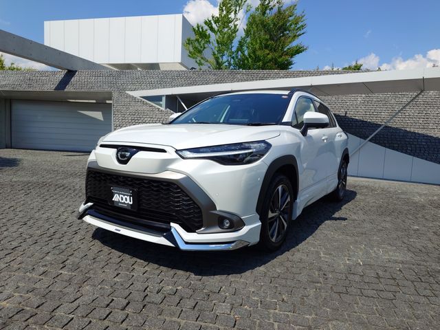 TOYOTA / COROLLA CROSS HYBRID