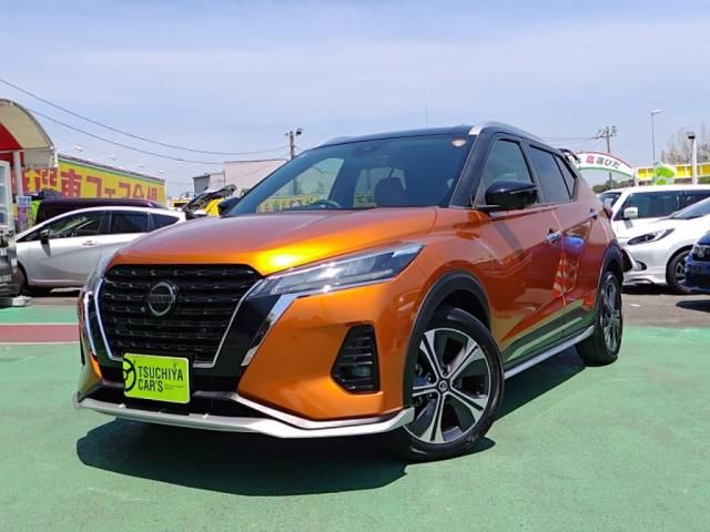 NISSAN / KICKS
