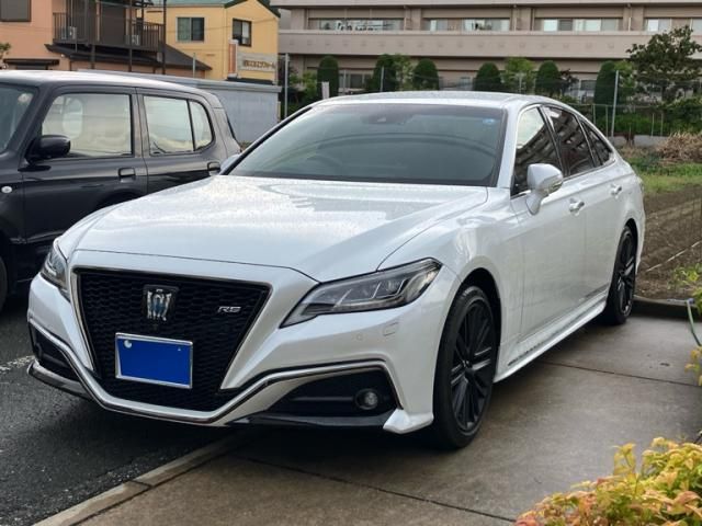 TOYOTA / CROWN sedan hybrid