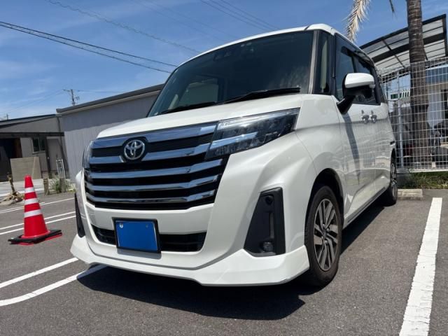 TOYOTA / ROOMY