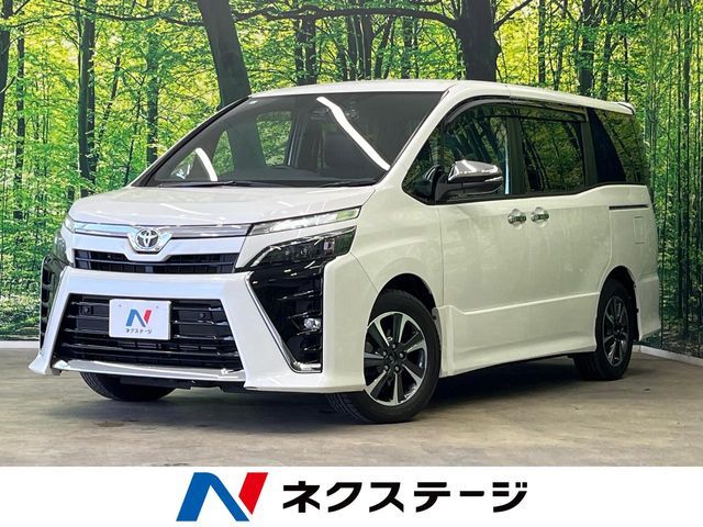 TOYOTA / VOXY
