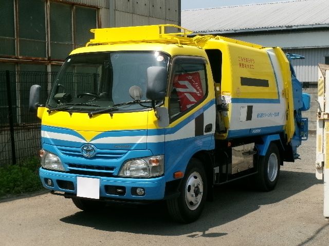 TOYOTA / DYNA