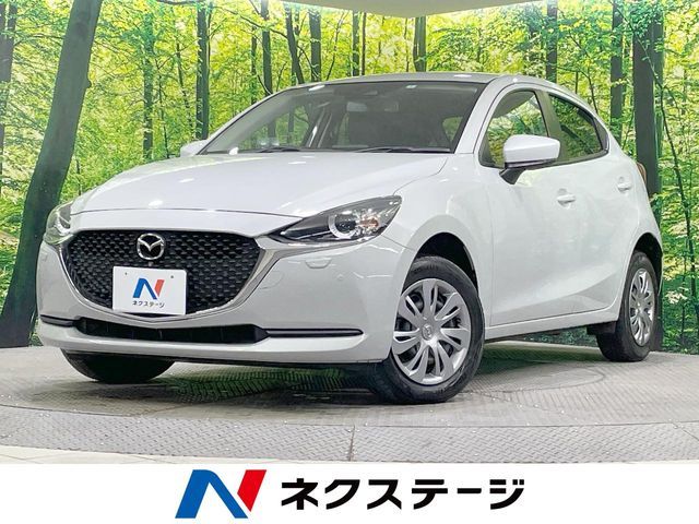 Japanese used car Ref# 1584133 MAZDA / MAZDA2