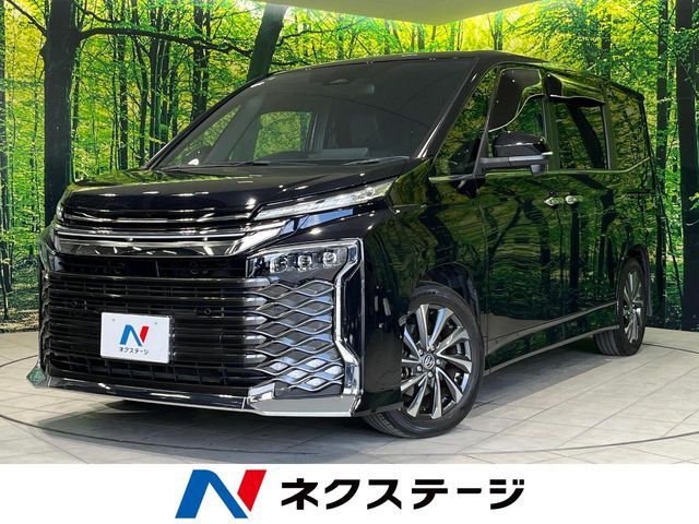 TOYOTA / VOXY