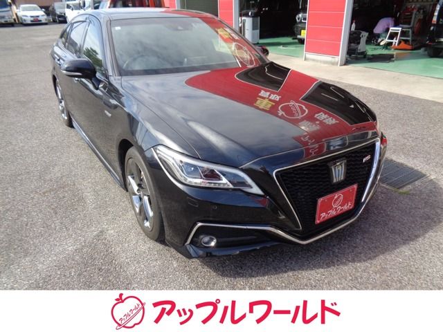 TOYOTA / CROWN sedan hybrid