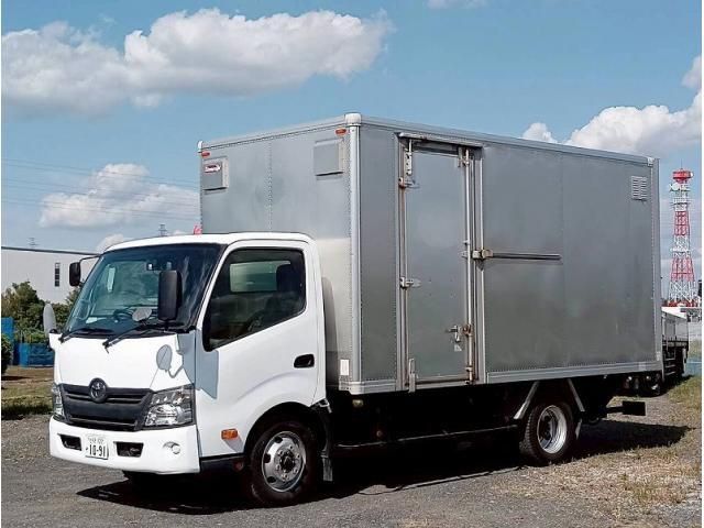 Japanese used car Ref# 1584495 TOYOTA / DYNA