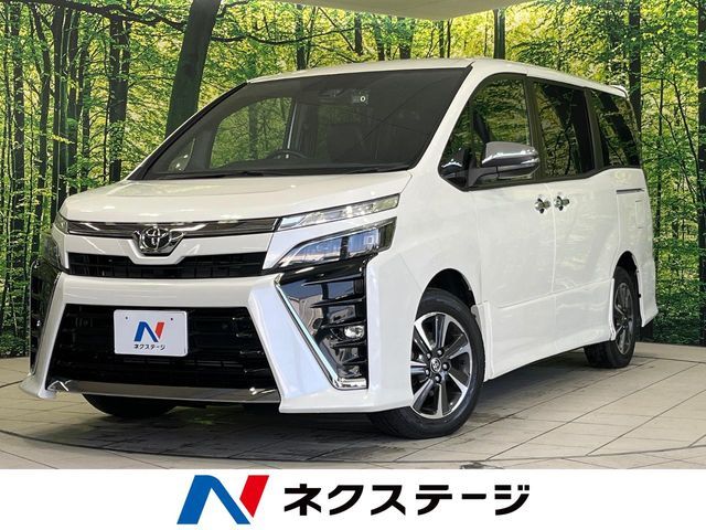 TOYOTA / VOXY