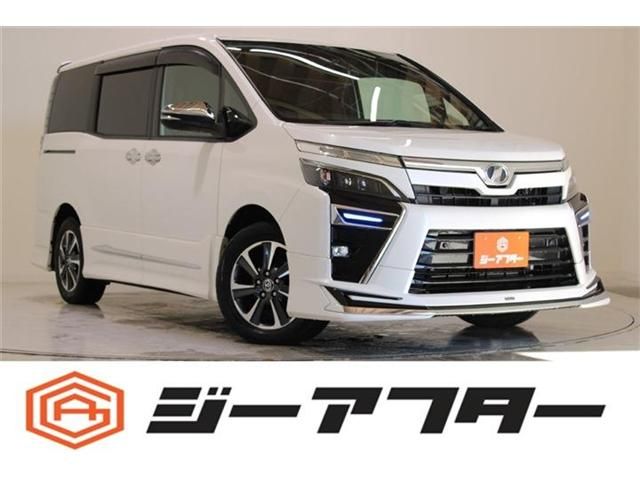 TOYOTA / VOXY
