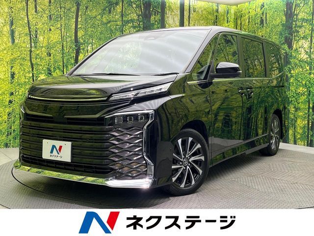 TOYOTA / VOXY