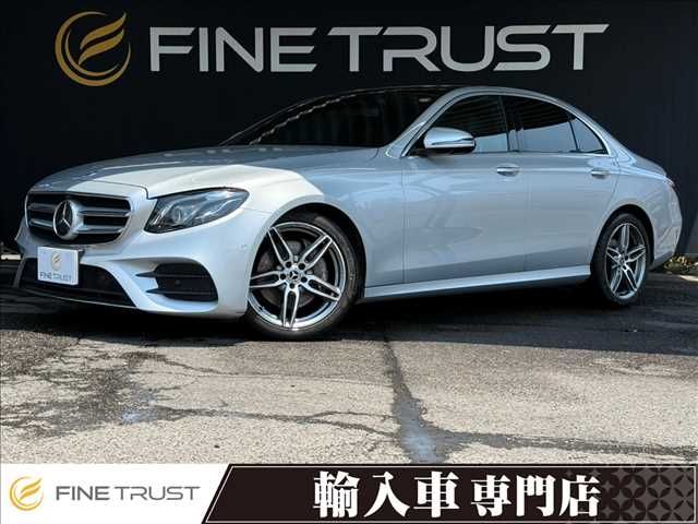 MERCEDES BENZ / MERCEDES BENZ E class sedan