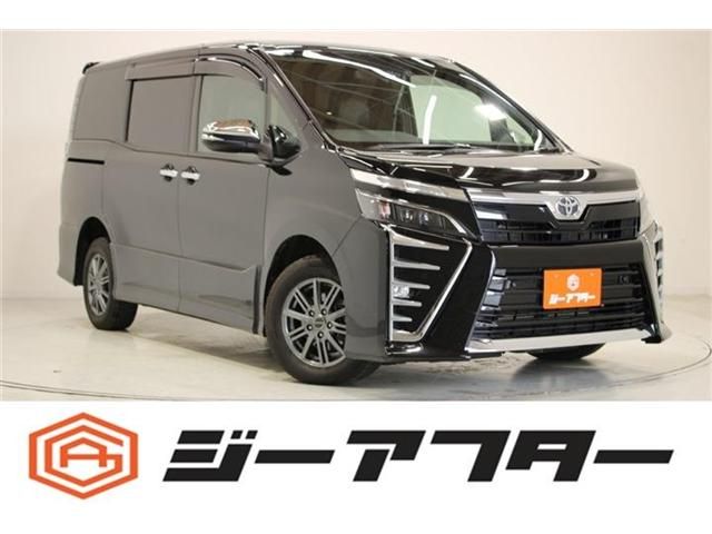 TOYOTA / VOXY 4WD
