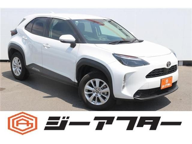 Japanese used car Ref# 1585038 TOYOTA / YARIS CROSS