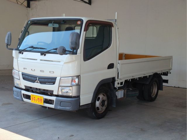 Japanese used car Ref# 1585069 MITSUBISHI / CANTER
