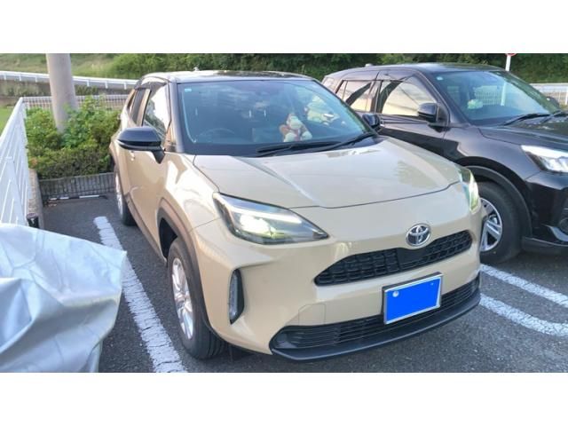 Japanese used car Ref# 1585154 TOYOTA / YARIS CROSS