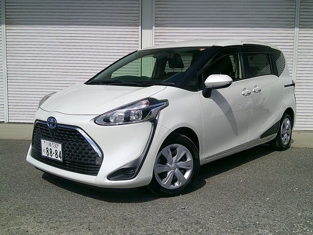 TOYOTA / SIENTA HYBRID