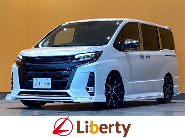 TOYOTA / NOAH