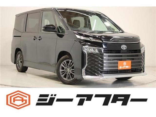 TOYOTA / VOXY
