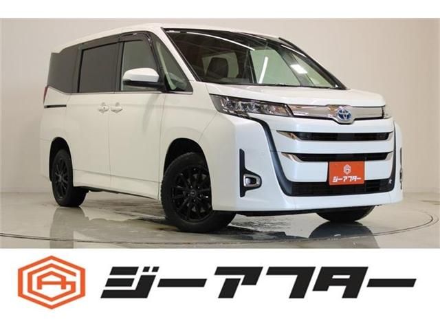 TOYOTA / NOAH HYBRID 4WD