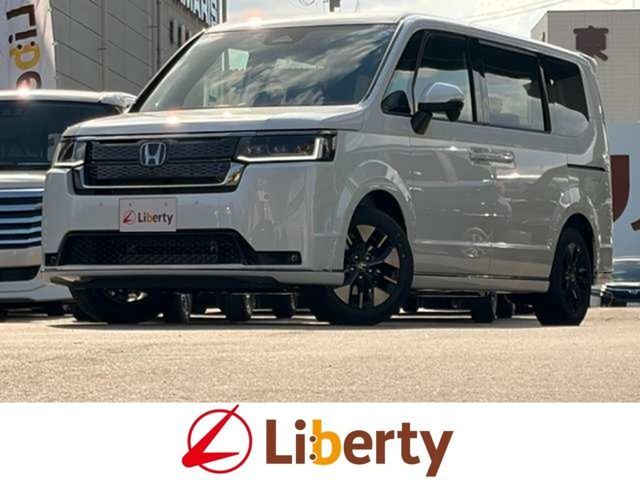 Japanese used car Ref# 1585954 HONDA / STEPWAGON SPADA